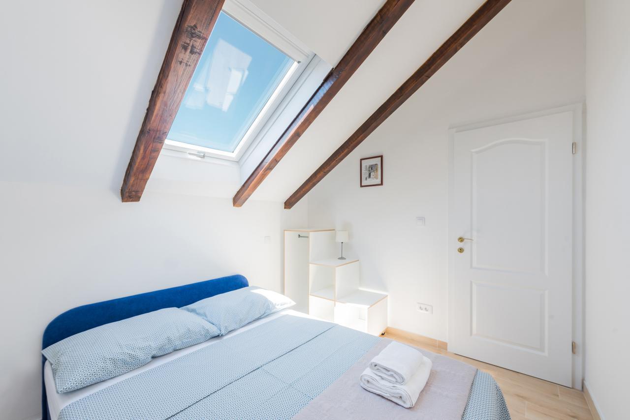 Sugar Suite, Self Check In!! Split Extérieur photo
